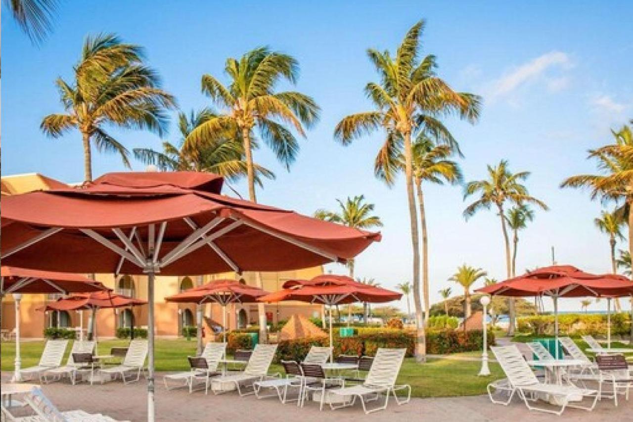 Bluegreen At La Cabana Beach Resort & Casino Palm Beach Exterior foto